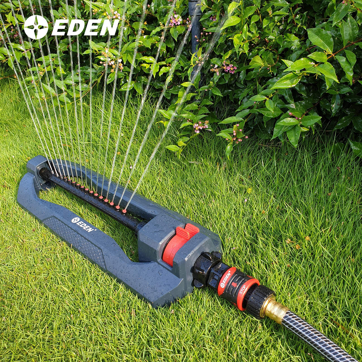 Eden 95210 leakproof, rust-resistant build withstands outdoor use.