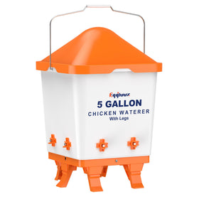 Eggluuz 5-gallon waterer top view with reservoir for easy refills