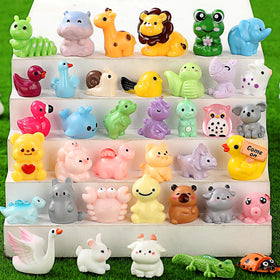 EKisemio miniature resin animals in a dollhouse scene for imaginative storytelling