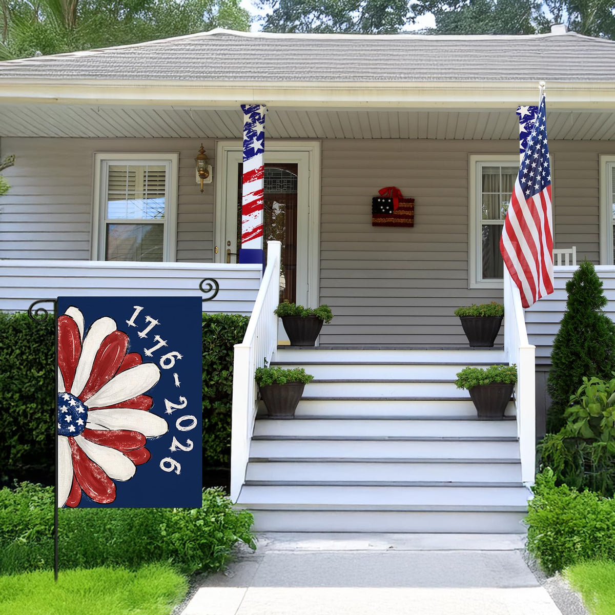 EKOREST garden flag—two-sided printing keeps colors vibrant outdoors.