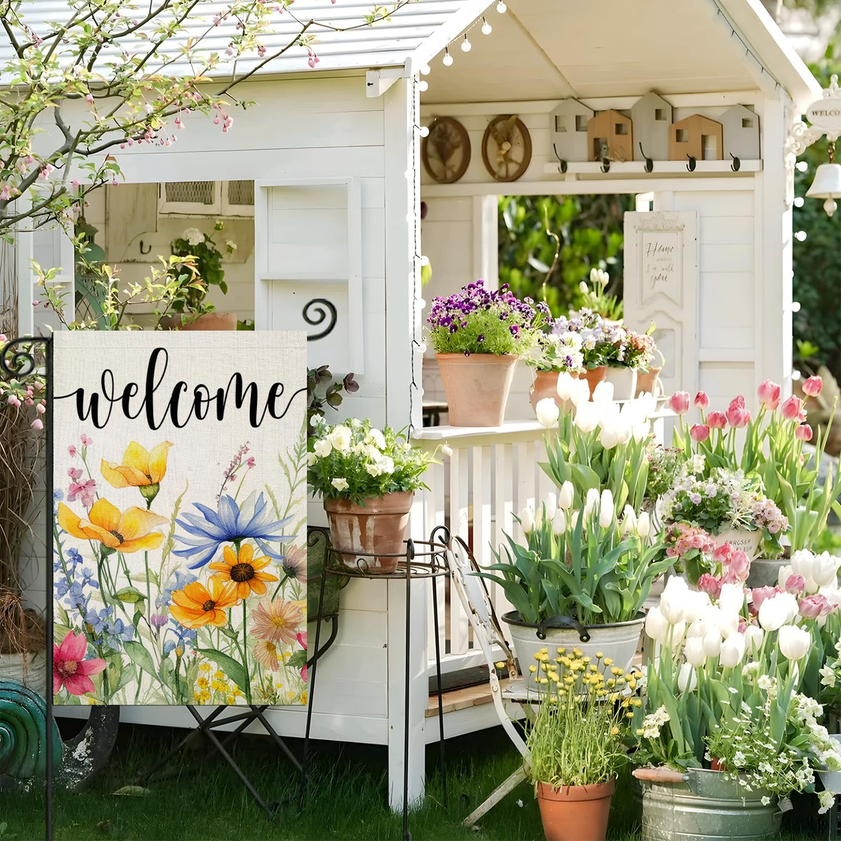EKOREST Outdoor garden flag, sunlit display, perfect seasonal porch ornament.