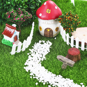 Elcoho 6x6 dollhouse grass panel, easy to trim for custom mini layouts.