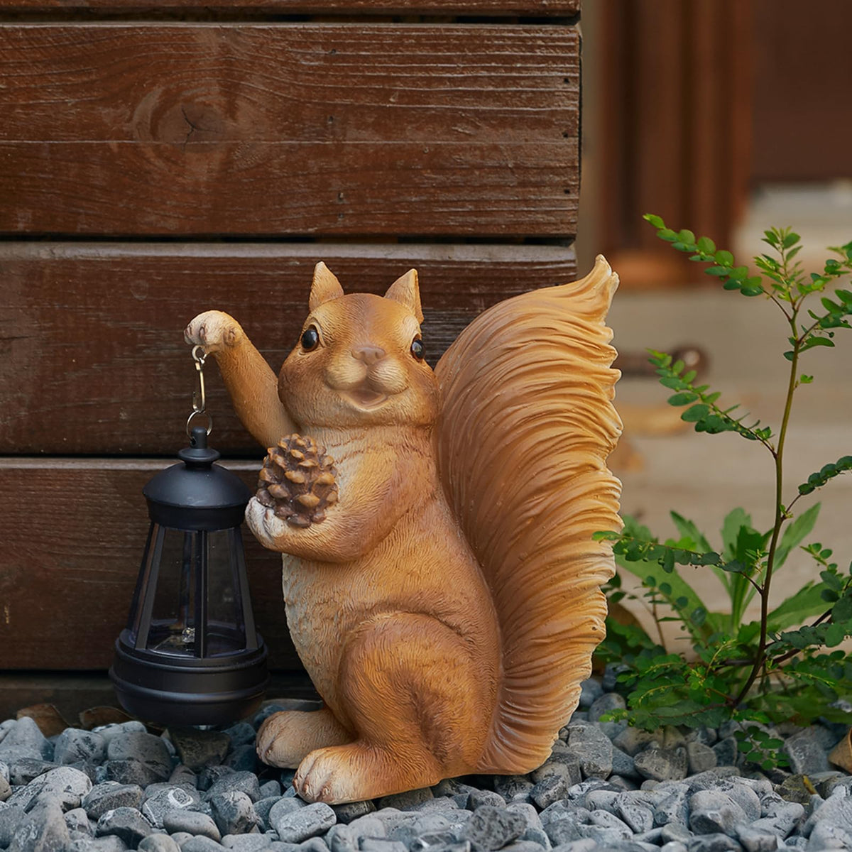 Elegondrar garden ornament squirrel with lantern inspires cozy outdoor moments and gifting ideas.