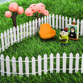 Elsjoy white mini fairy fence, natural wood detail for realistic décor.