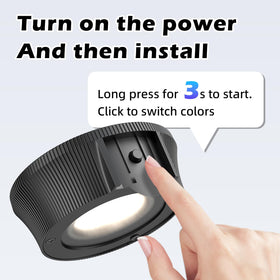 180-degree adjustable head on the Elsollit flag pole light for flexible placement.