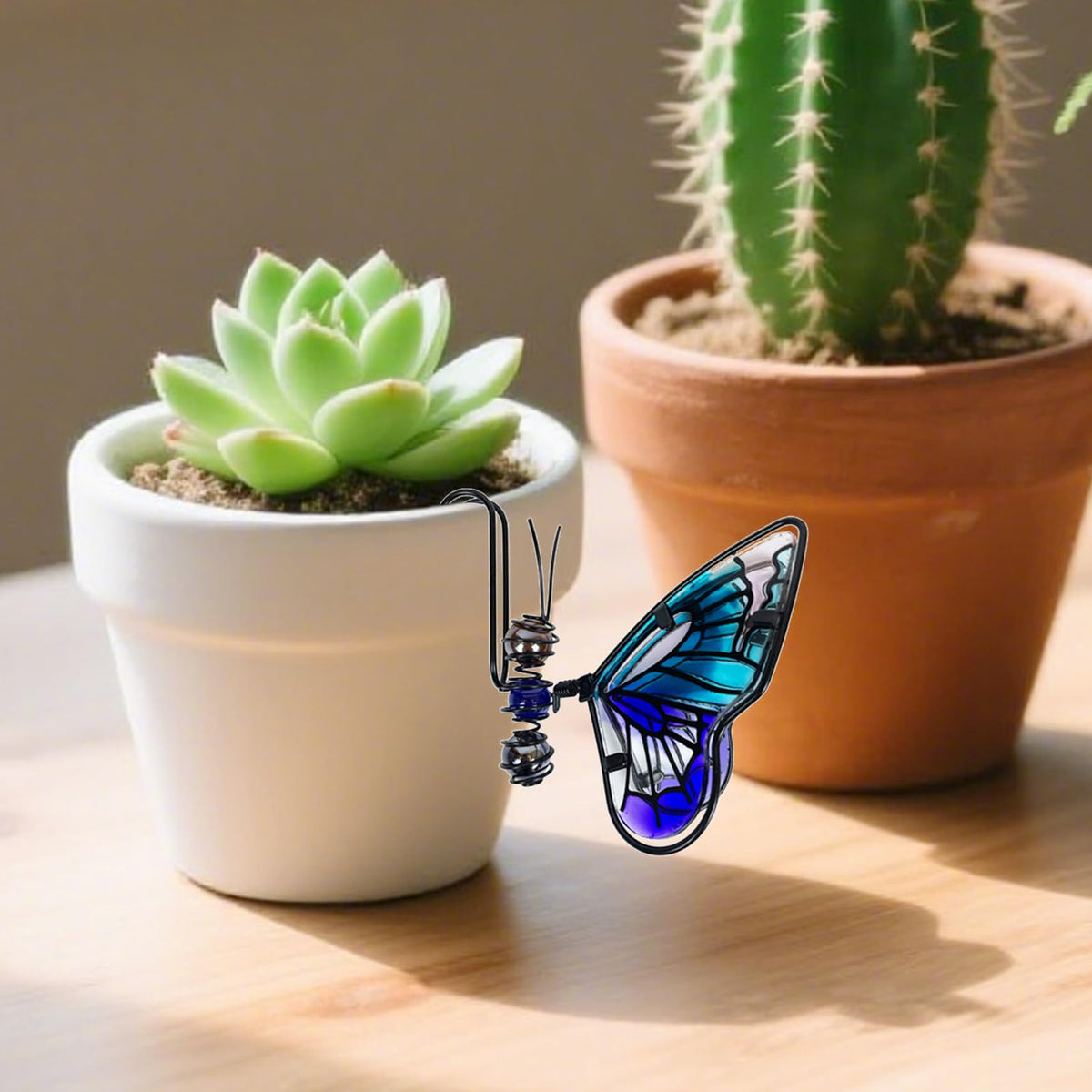 EMINGSKY easy-install butterfly decor attaches to pots or garden stakes.