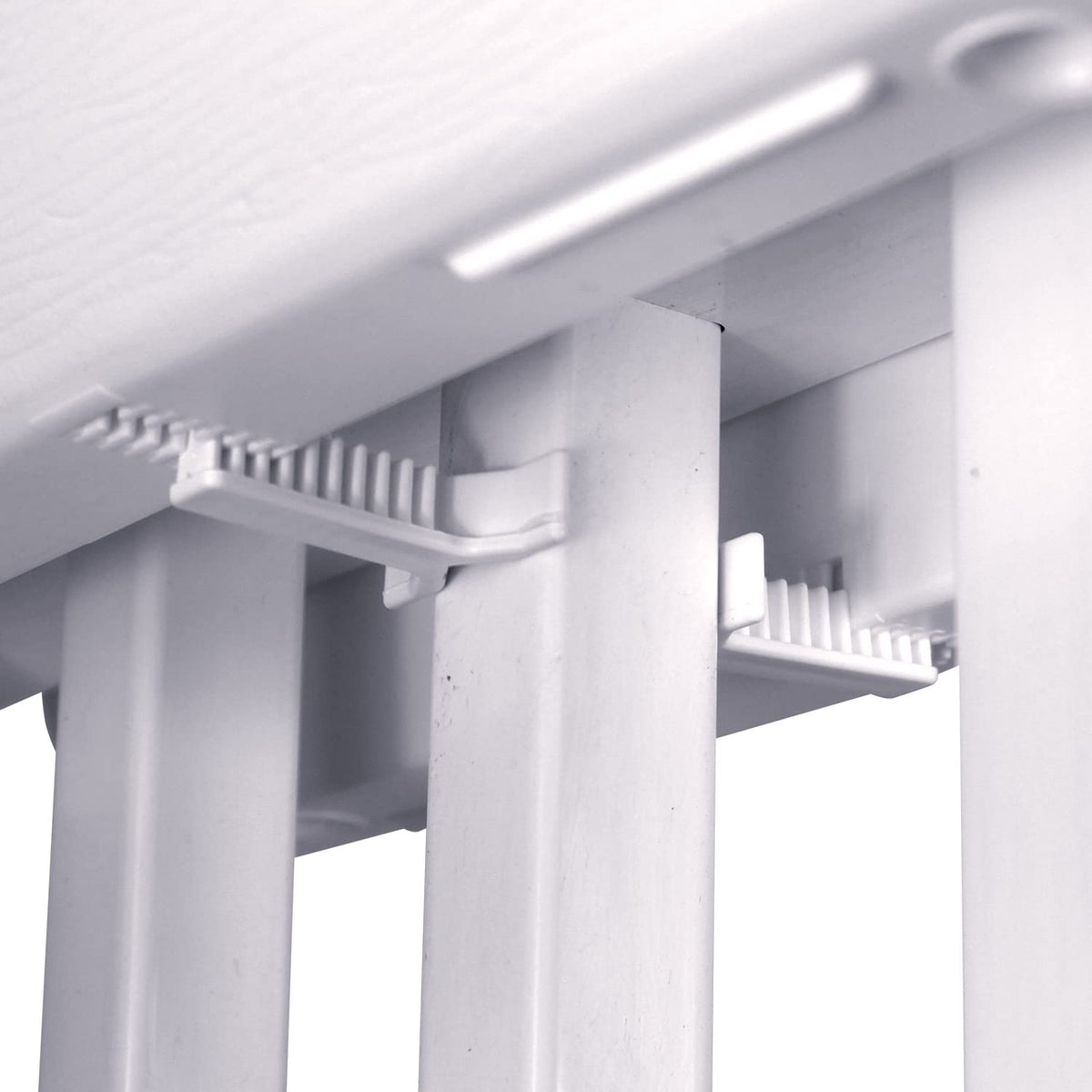 stabilizer fasteners secure the emsco bloomers rail planter to a railing.