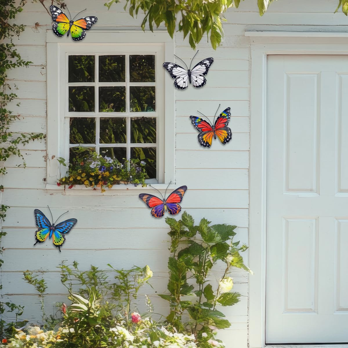 EOORAU realistic 3D butterfly wings that dance in the wind.
