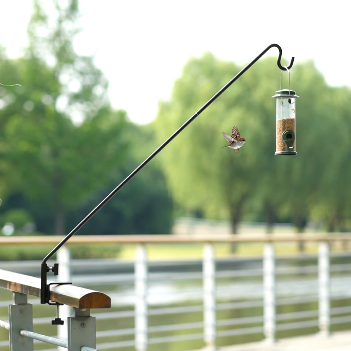 Rotating 360-degree arm on ERYTLLY deck hook enables easy access to feeders.