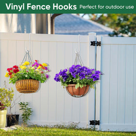 ESFUN outdoor-use hooks provide quick, tool-free hanging for lights and decor.