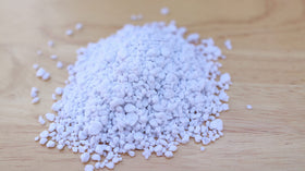 Espoma Perlite in potting mix enhances air spaces for roots.