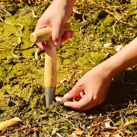 Esvopa durable garden dibber designed for frequent planting tasks