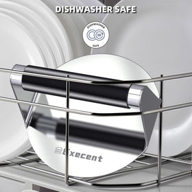 Execent press stainless steel construction resists warping for durability.