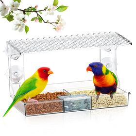 EZIYIN clear window bird feeder with strong suction cups for stable outdoor viewing.