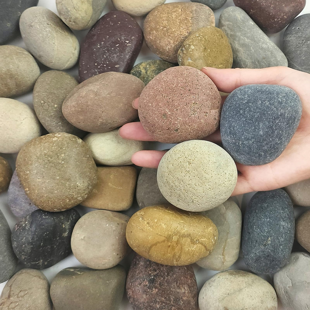 FANTIAN 5lb decorative river rocks for aquarium and decor