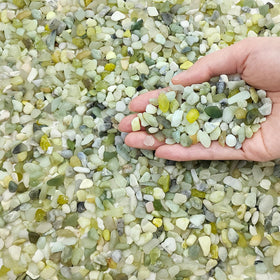 FANTIAN Jade Pebbles close-up showing glossy finish for succulent top dressing and décor