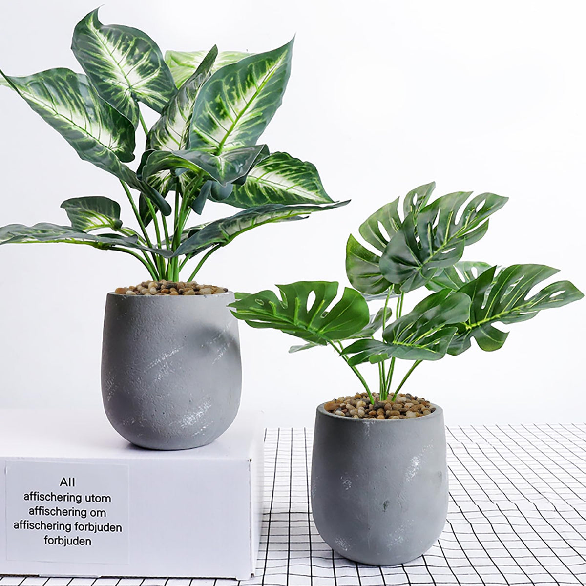 FANTIAN polished pebbles vase filler adds texture to decorative arrangements