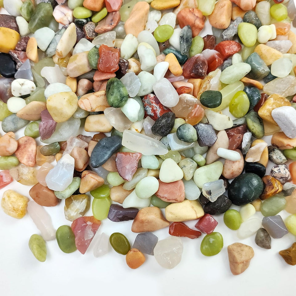 FANTIAN colorful succulent pebbles on soil with color and drainage benefits