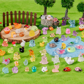 Faunamancy seasonal decor animals versatile for celebrations.