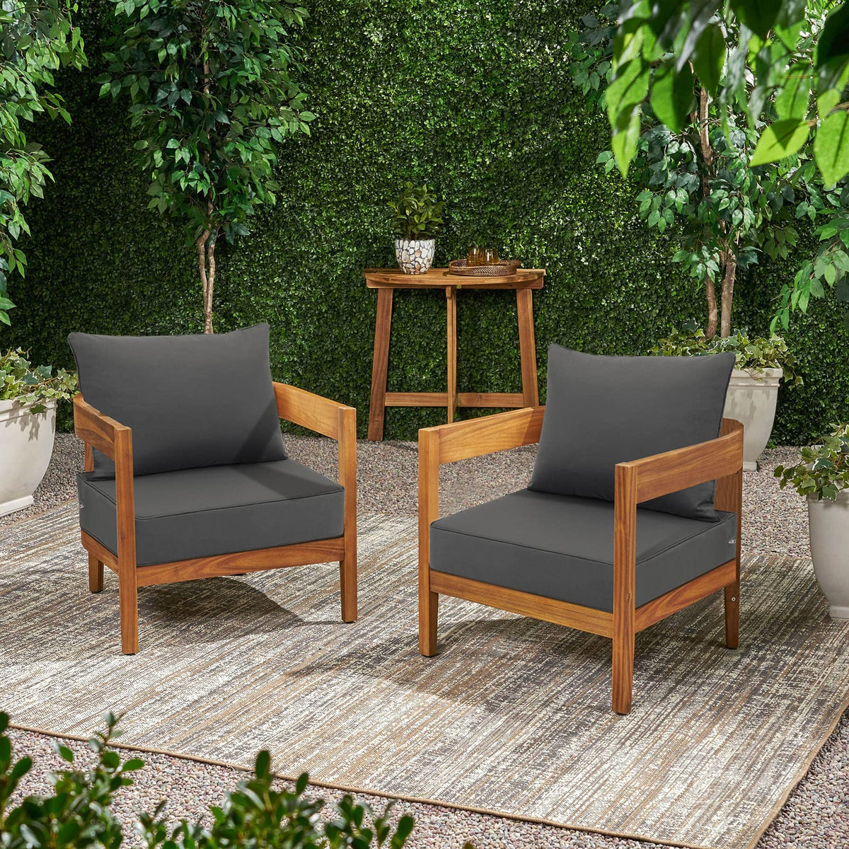 Favoyard cushions in a stylish patio setup for relaxed outdoor moments