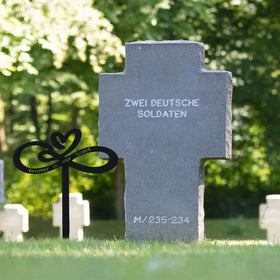 FDKYOEK memorial stake commemorating loved ones with elegant design