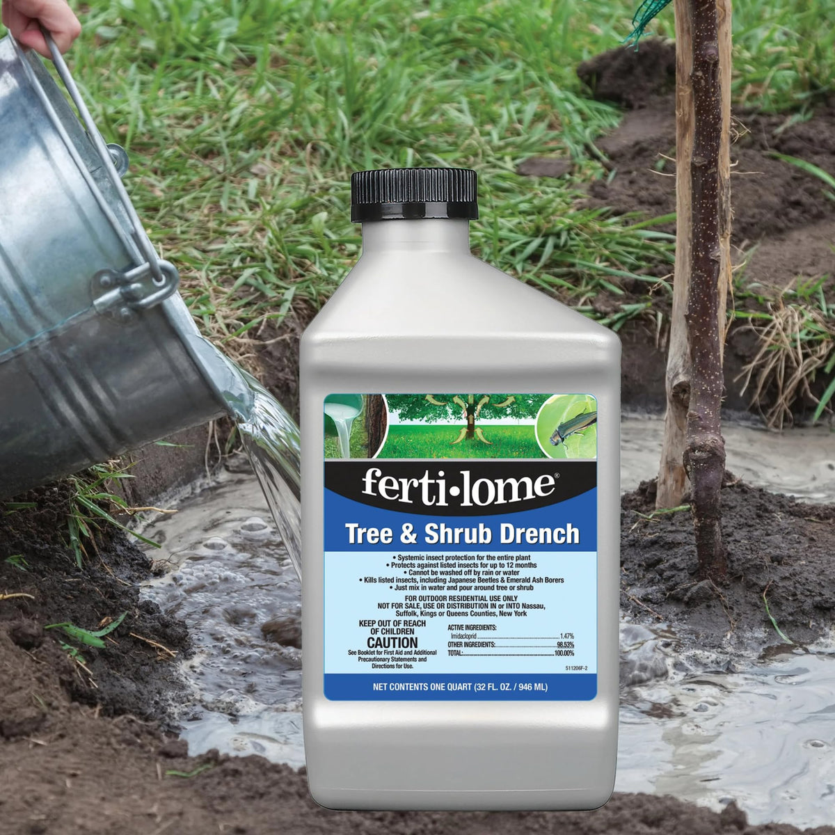 Ferti-Lome Tree & Shrub Drench bottle-32oz highlights ready-to-use bottle for convenient outdoor use.