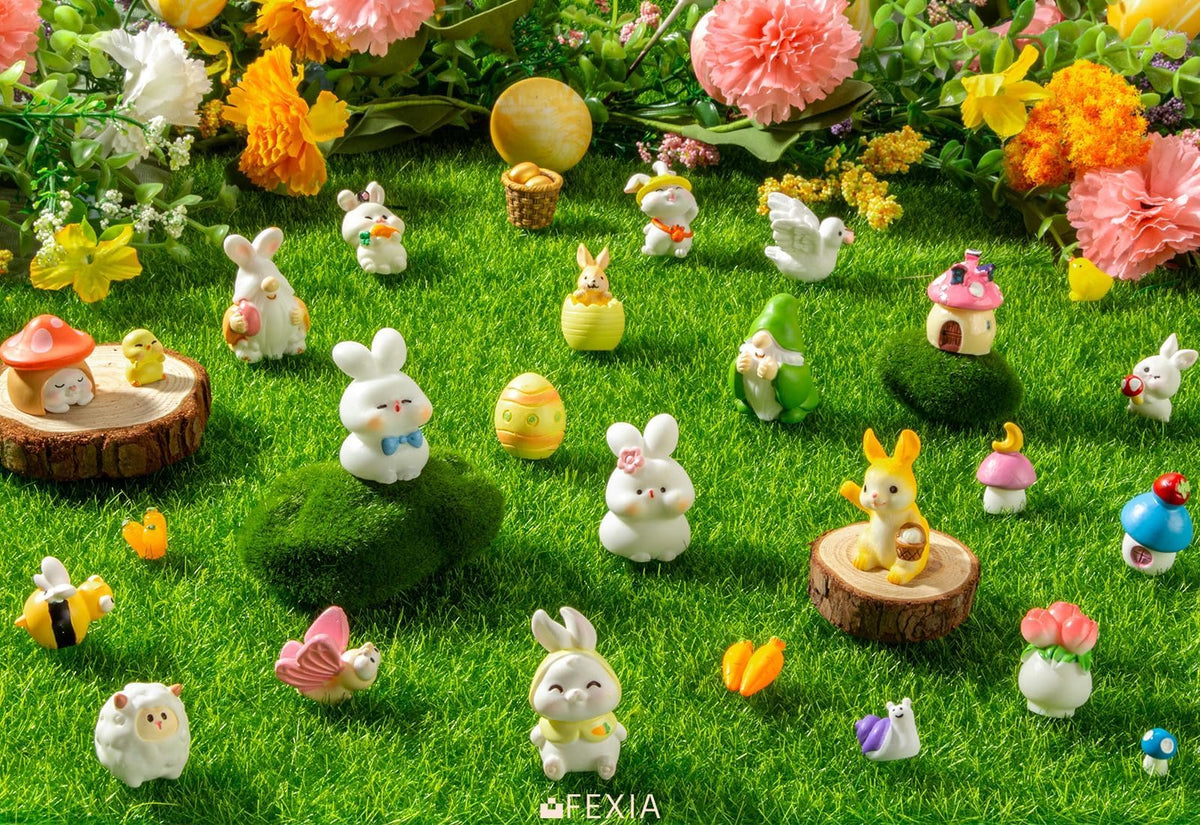 FEXIA 30-piece set offers versatile decor for baskets, shelves, or dollhouse scenes.