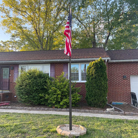 FFILY 360° rotating flag clips prevent tangling during windy displays.