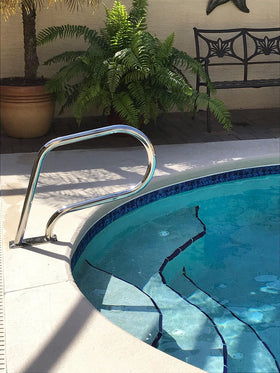 FibroPool installation kit included ensures secure mounting on surfaces.