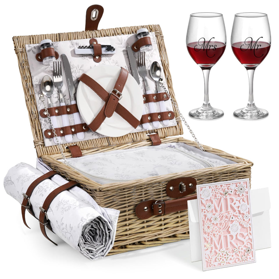 Filano picnic basket for 2 ready for a romantic outdoor outing.