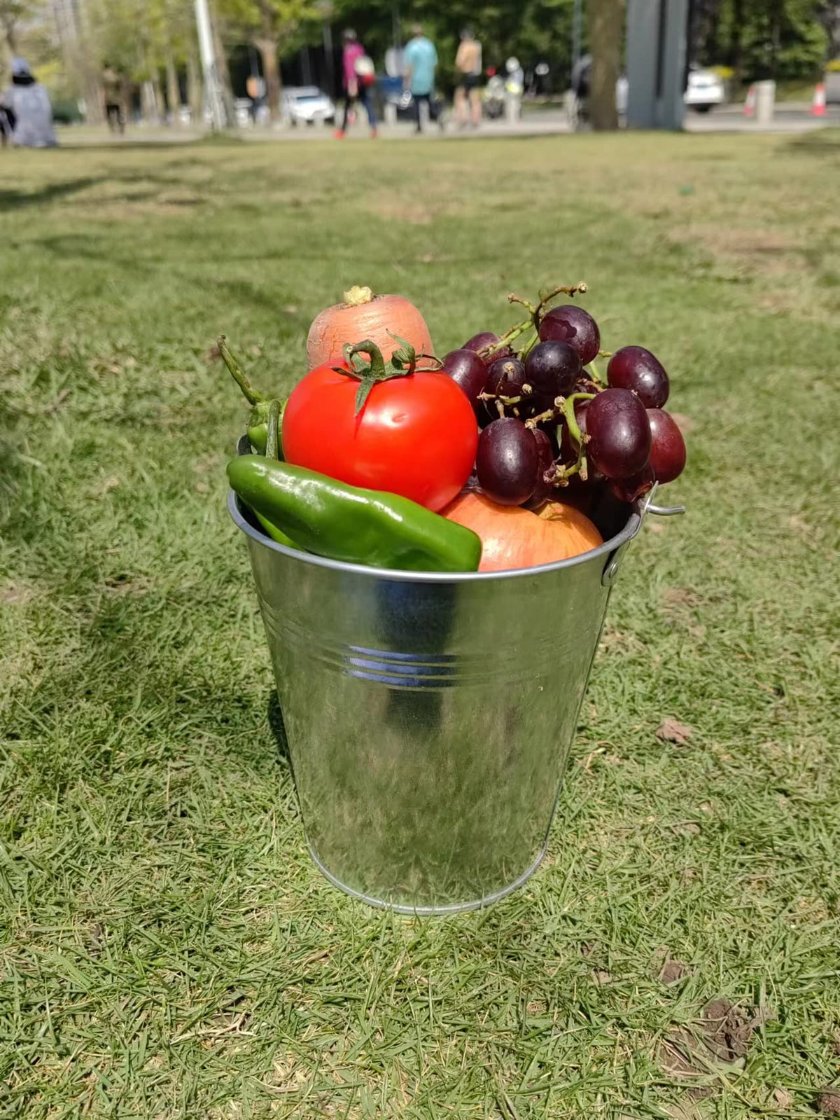 Firsgrill grease bucket captures drippings with an efficient design.