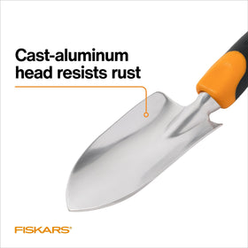 Fiskars Ergo Trowel ergonomic handle offers comfortable grip.