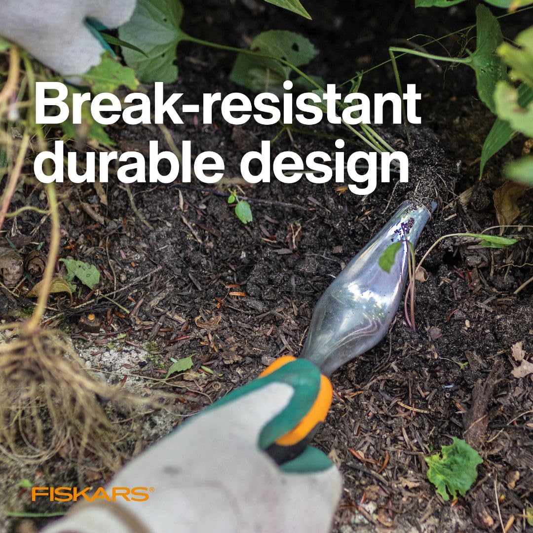 Fiskars Ergo Weeder versatile for dandelions and thistles in beds and lawns.