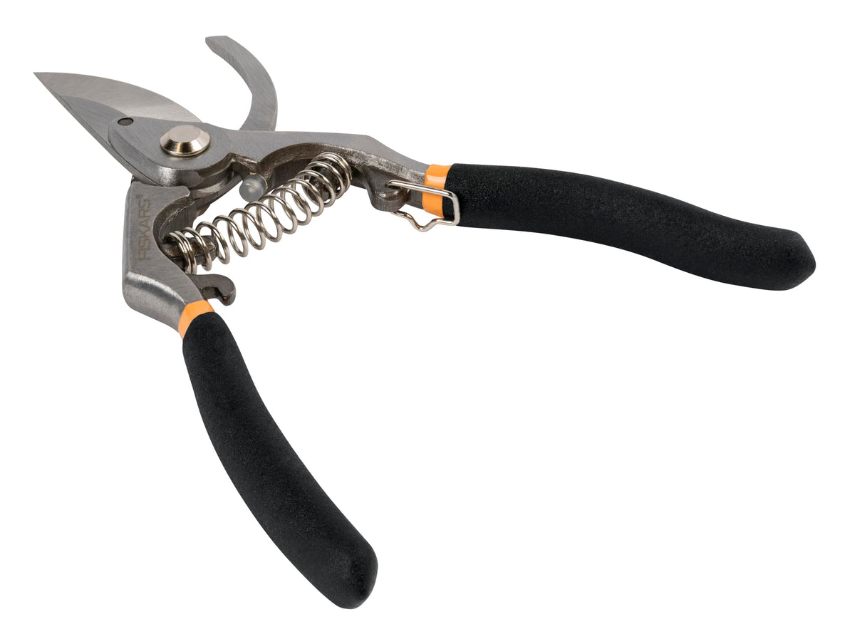 Fiskars Forged Steel Bypass Pruner durable forged steel construction