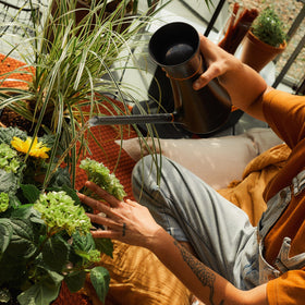 Fiskars easy-fill top speeds refills without removing the cap.