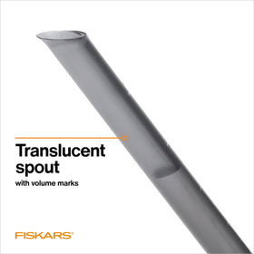 Fiskars translucent volume markings help measure water and fertilizer accurately.