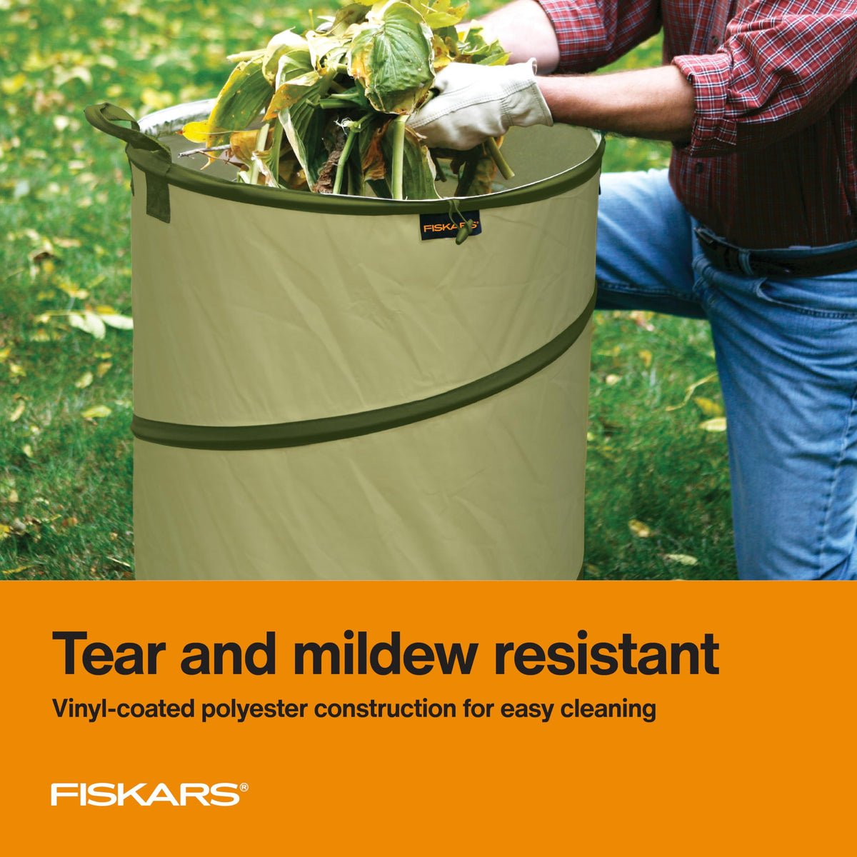 Fiskars Kangaroo sturdy handles for easy carrying