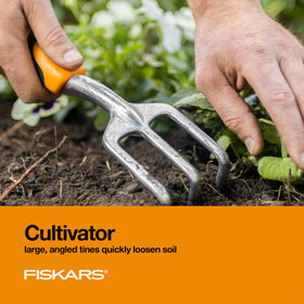 Fiskars polished cast-aluminum heads resist rust and stay sharp.