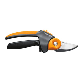 Fiskars PowerGear2 SoftGrip Pruner demonstrates leveraged cutting for thick branches