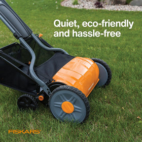 Fiskars Push Mower demonstrates InertiaDrive for powerful cuts in thick grass