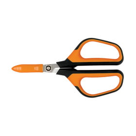 Fiskars softgrip handle provides comfortable pruning sessions