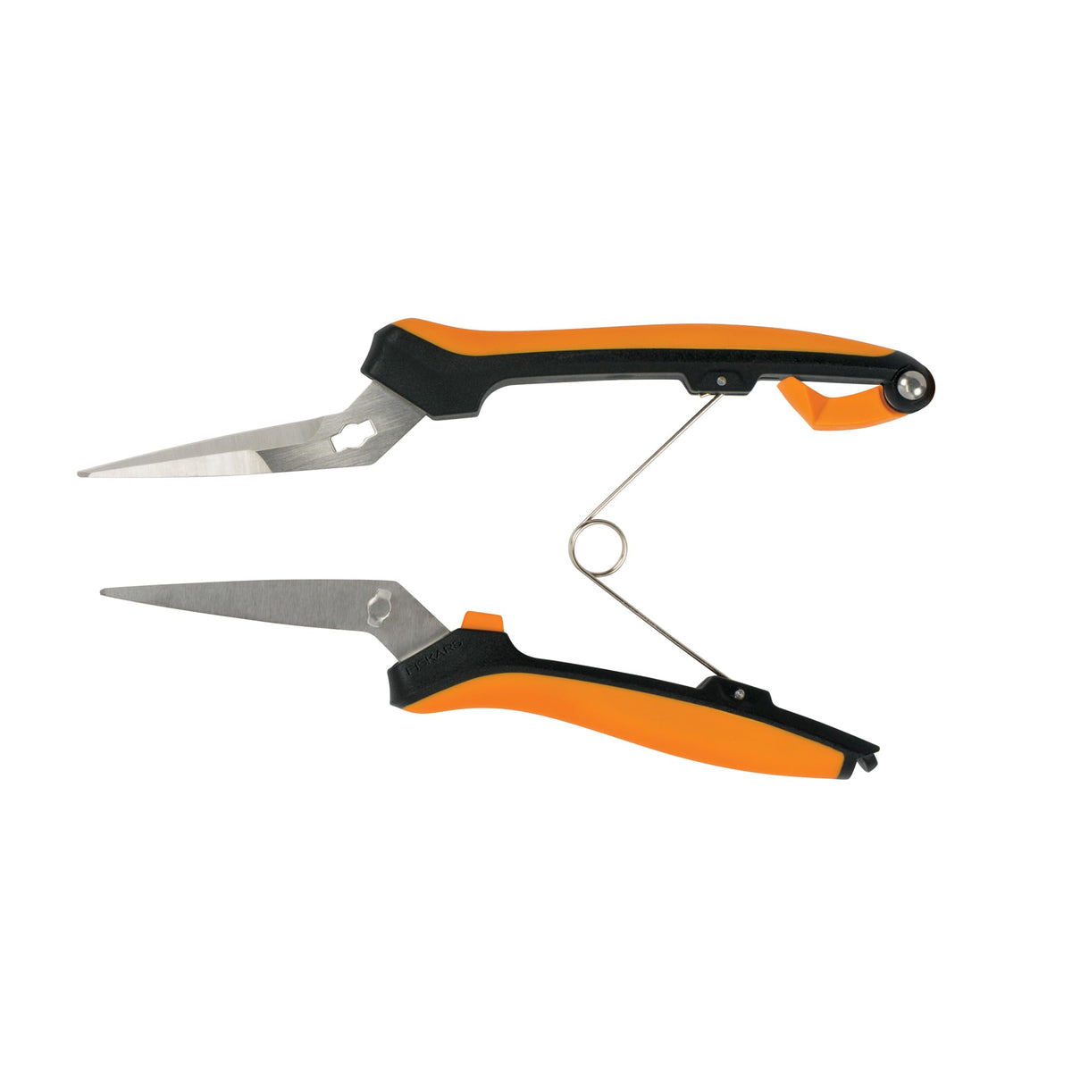 Fiskars take-apart cleaning design simplifies maintenance after gardening.
