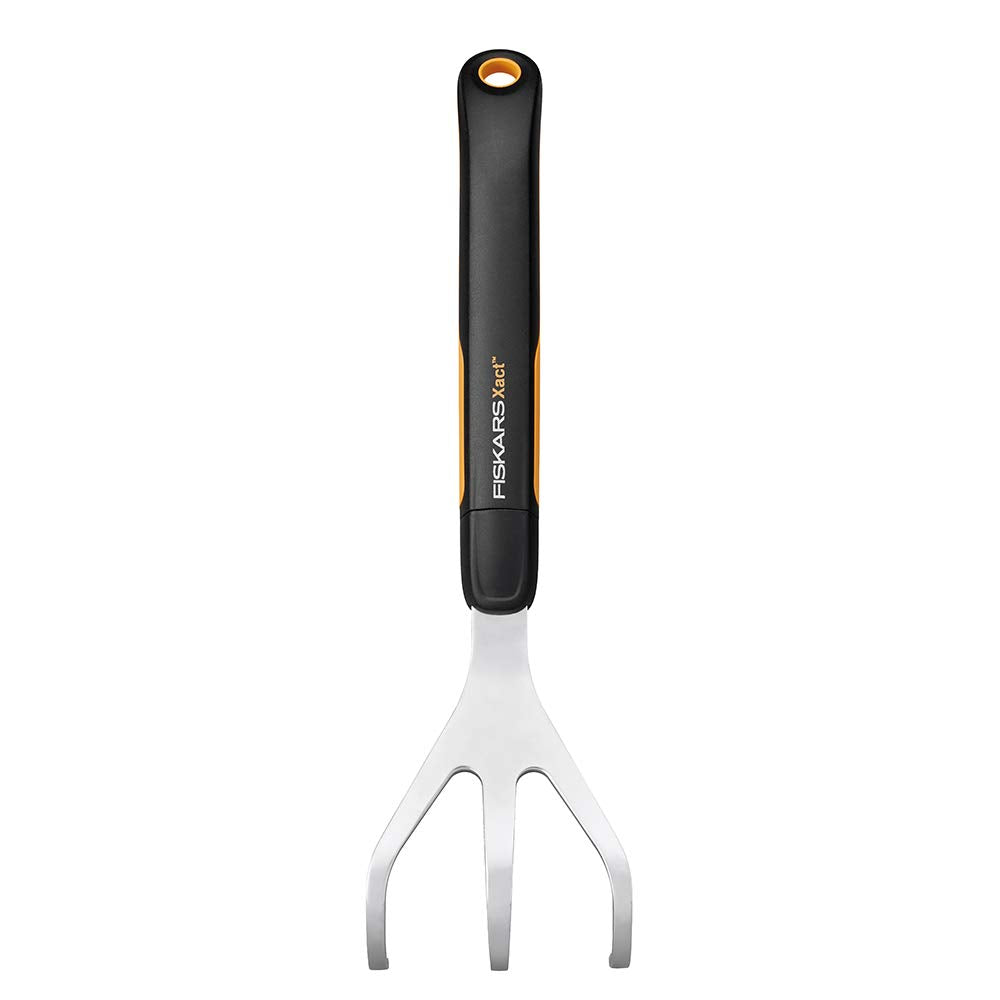 Fiskars Xact Cultivator softgrip handle provides comfortable, adjustable grip during weeding.