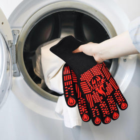 FITFIV BBQ gloves easy-clean demonstrates machine-washable convenience after grilling
