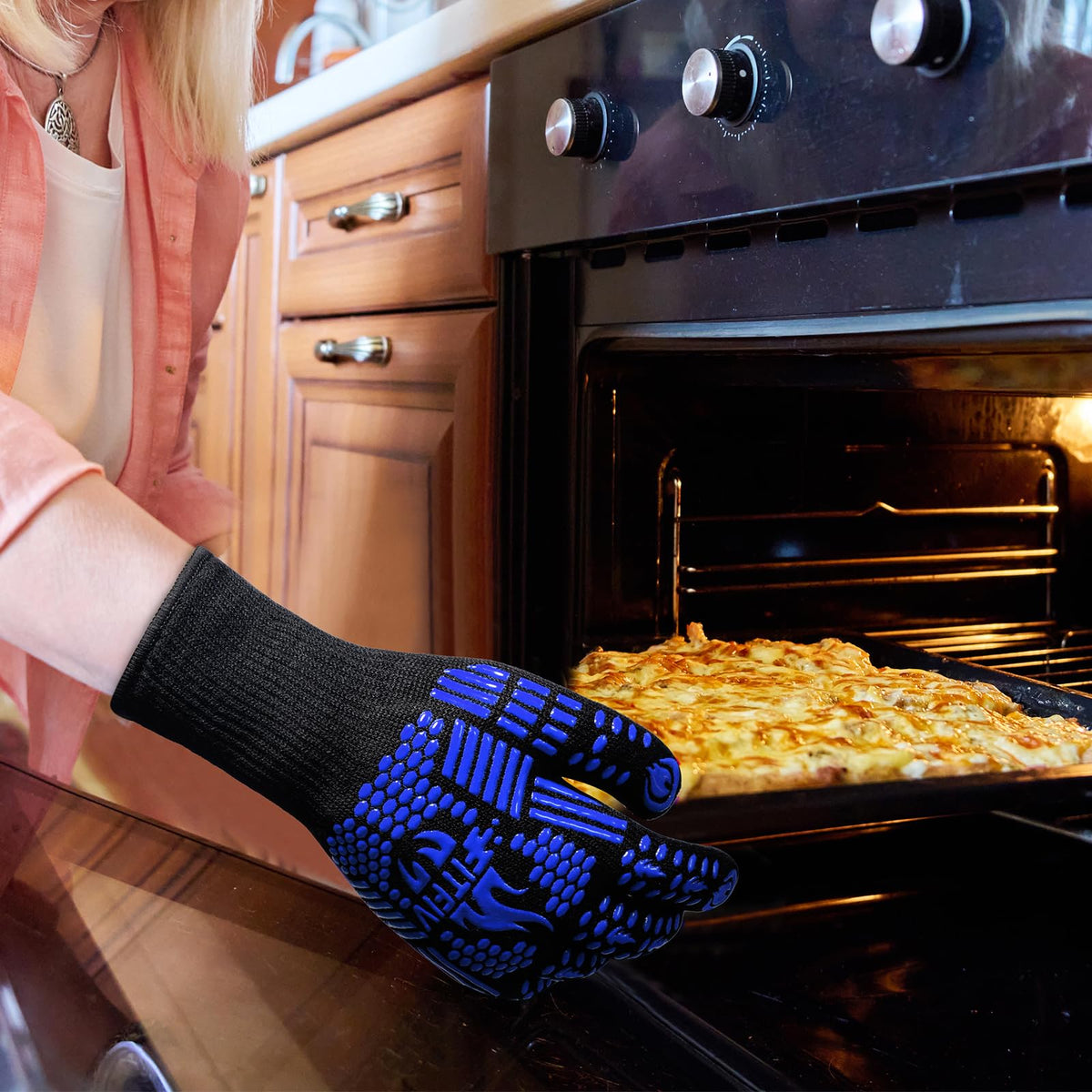 FITFIV BBQ Gloves integrate soft polyester cotton liner for comfortable wear