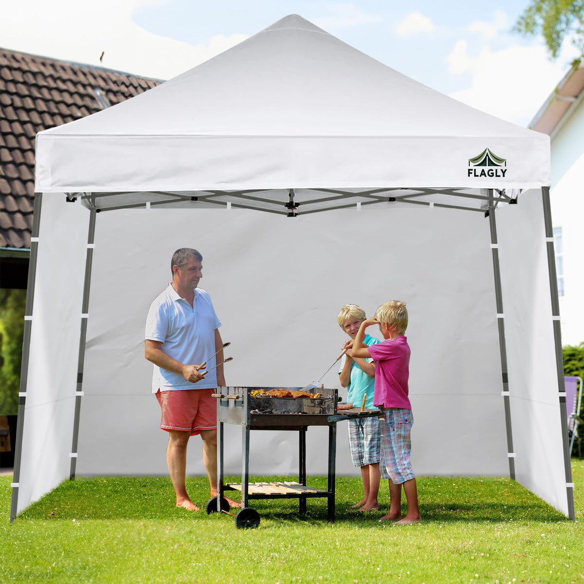 FLAGLY 3-pack sidewalls ready for complete enclosure at events.