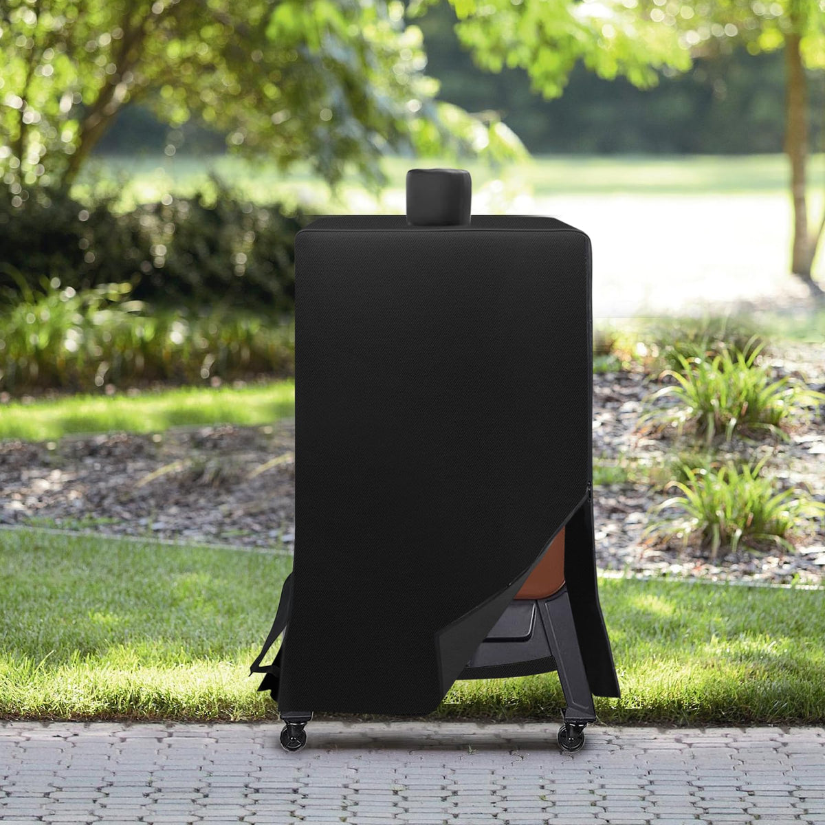 FlameDuty Backwoods 3400 cover protects against weather during storage