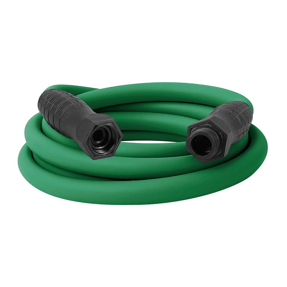 Flexzilla Colors SwivelGrip connection enables easy, tangle-free setup.