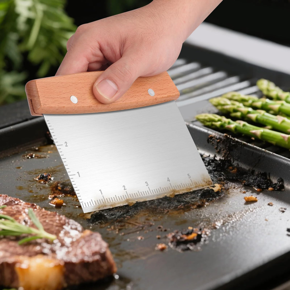 Flyisland stainless steel handle ergonomic grip for comfortable scraping.