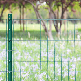 FOREHOGAR 2x3 inch mesh detail shows sturdy fencing construction